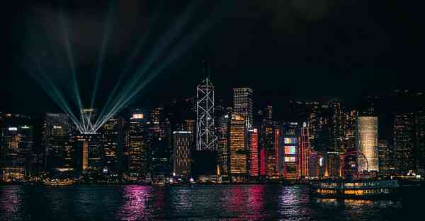 粒子加速器产生黑洞